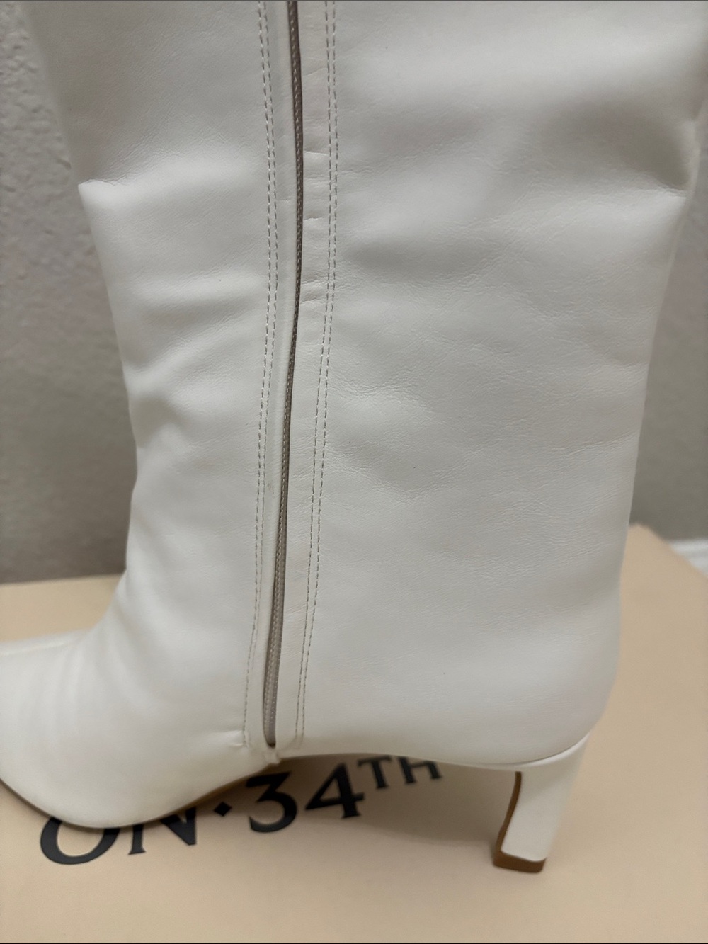 Knee-High Pointed Toe Boots - Picture 4 of 11